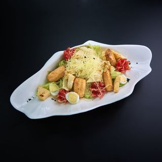 Салат "Цезарь" с сёмгой 