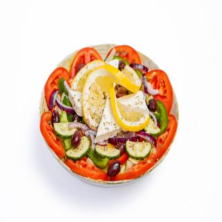 SALATĂ GRECEASCĂ