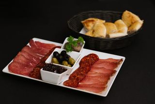 Mesna plata - Porto Deli