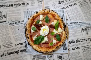 Pizza Burrata e Crudo mare Ø30cm