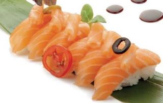 84 Sushi nigiri sake