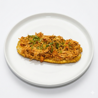 Patacones Con Pollo Desmechado