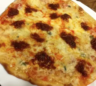 Pizza avanti tutti