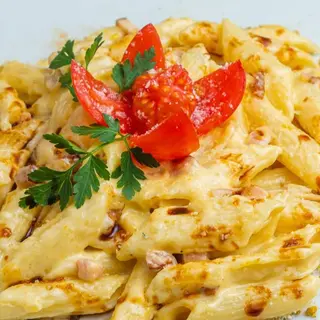 Pasta Piletina u soja sosu  