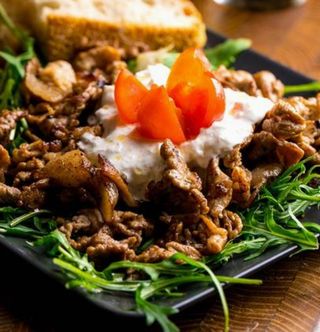 Straccetti con burrata