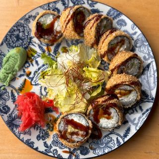 Горячий рол з тунцем