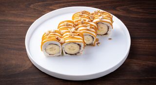 Солодкий рол кіндер-банан