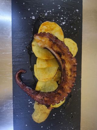 Pata De Pulpo A La Plancha