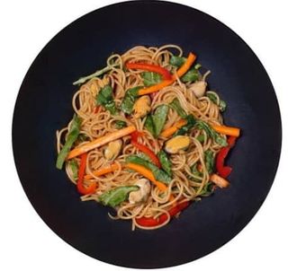 Wok з мідіями