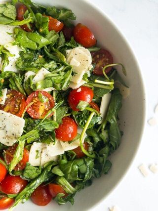 Ensalada tomates cherry