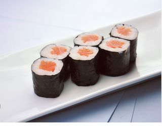 067. Hosmaki sake 6 pezzi