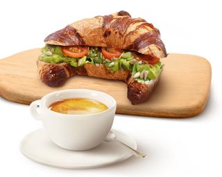 Zestaw z croissantem + Americano M