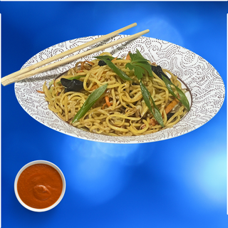 CHOWMINE DE OVOS E LEGUMES