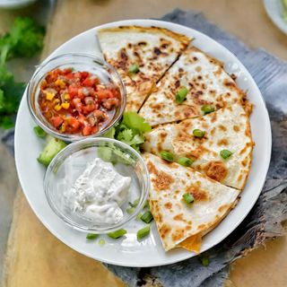 Quesadilla De Pollo