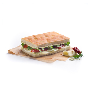 Focaccia De Mozzarella Y Pesto