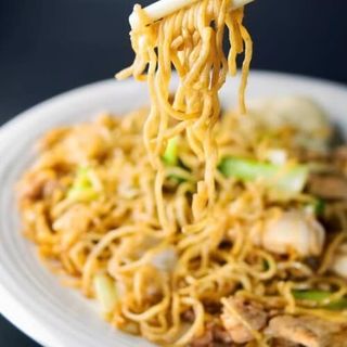 Tallarines Fritos Especiales