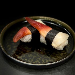 30. Hokkigai nigiri 2 pezzi