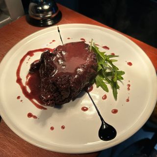 Solomillo de ternera al vino tinto 