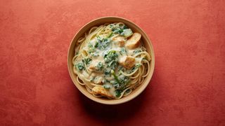 4. Spinaci z kurczakiem