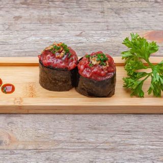 Gunkan De Atún Picante (2 Pzs.)