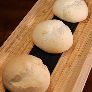 Combo de tres pandebonos 