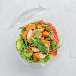 Sałatka z kurczakiem