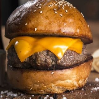 Hamburguesa Con Queso