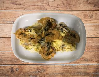 76. Tagliatelle Camarão