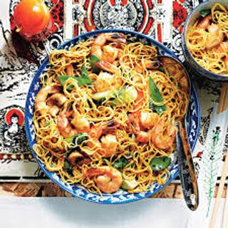 Chow Mein Aux Fruits De Mer
