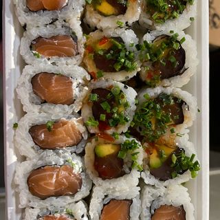 UA22 Califórnia + Spicy Tuna