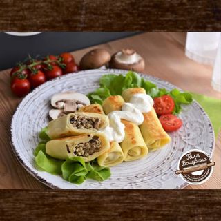 Млинці З Куркою Та Грибами