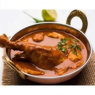 Pollo Korma con Arroz o Patatas / Chicken Korma with Rice or Chips