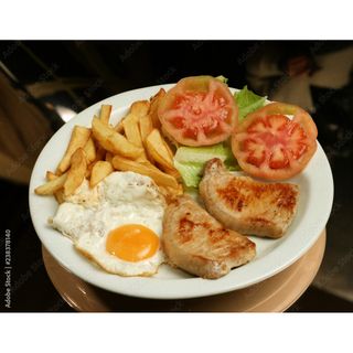 Lomo Con Guarnición