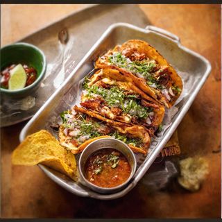 Tacos De Birria (3 Uds.)