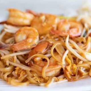 Tallarines Fritos Con Gambas