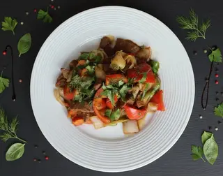 Лагман с цукини (300г)