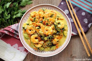 198. Gamberetti al curry (con verdure)