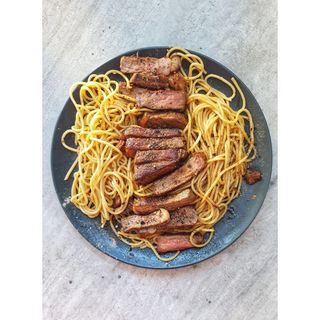 Spaghetti steak