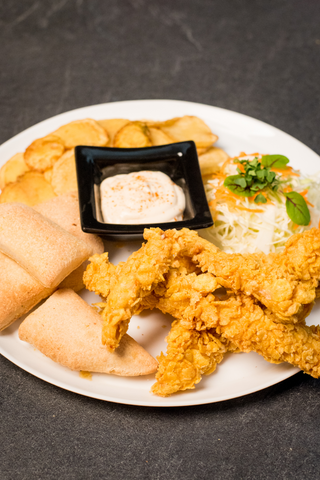 Crispy de pui cu cartofi prajiti 500g