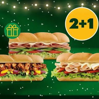 BBQ, Turkey  საჩუქრად ლორის სენდვიჩი