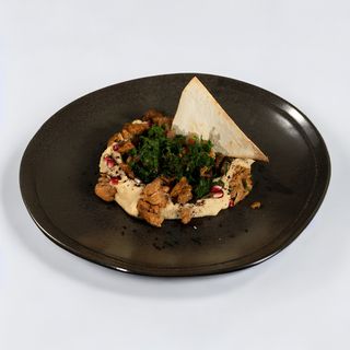 Hummus cu piept de pui