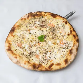 Pizza Panna E Salmone (33 cm.)