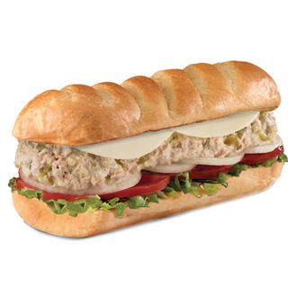 Panino tonno, pomodoro e mozzarella