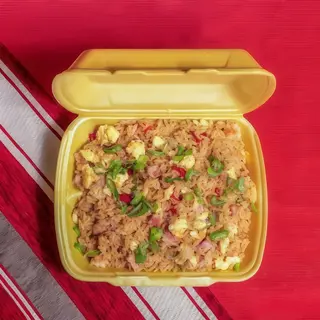 Arroz Frito (1/2 Ración)