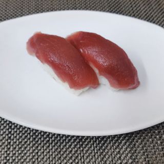 Nigiri de atún (2 pzas.)