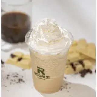  White Mocha Frappe Medium   