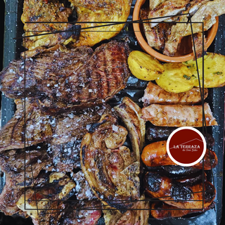 Parrilla LOS MOLINOS (4 personas)