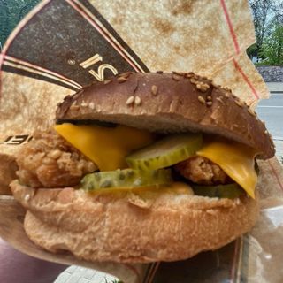 Burger Crispy(Nepicant)