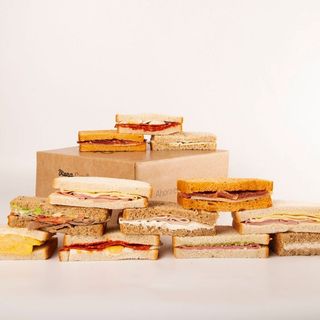 Pack 24 sándwiches fríos a elegir