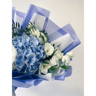 Гортензія і еустоми